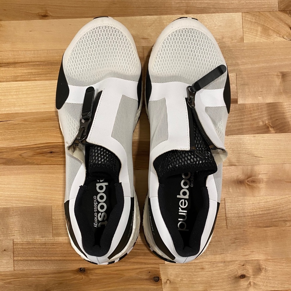 Adidas Pure Boost Training shoe w/ zipper